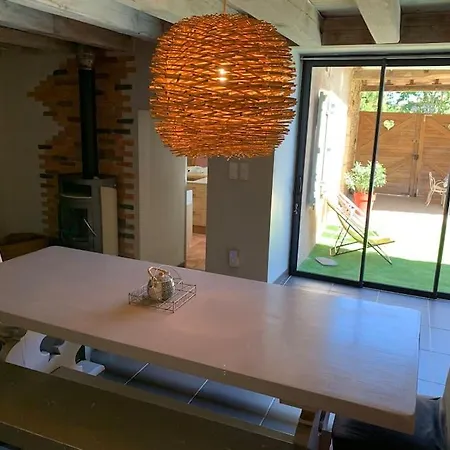 Hébergement de vacances Maison Avec Piscine *