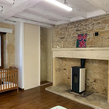 Maison Avec Piscine Blanquefort-sur-Briolance