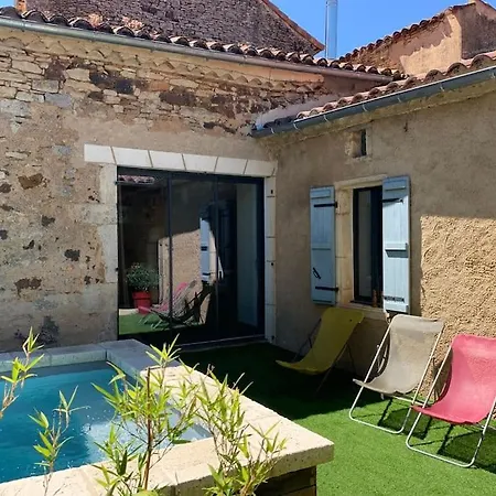 Hébergement de vacances Maison Avec Piscine *